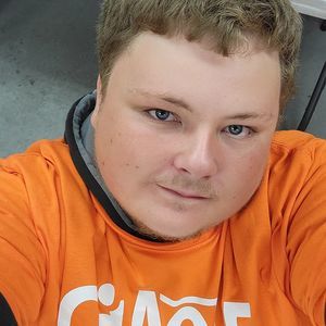 Meet your Posher, Bradley